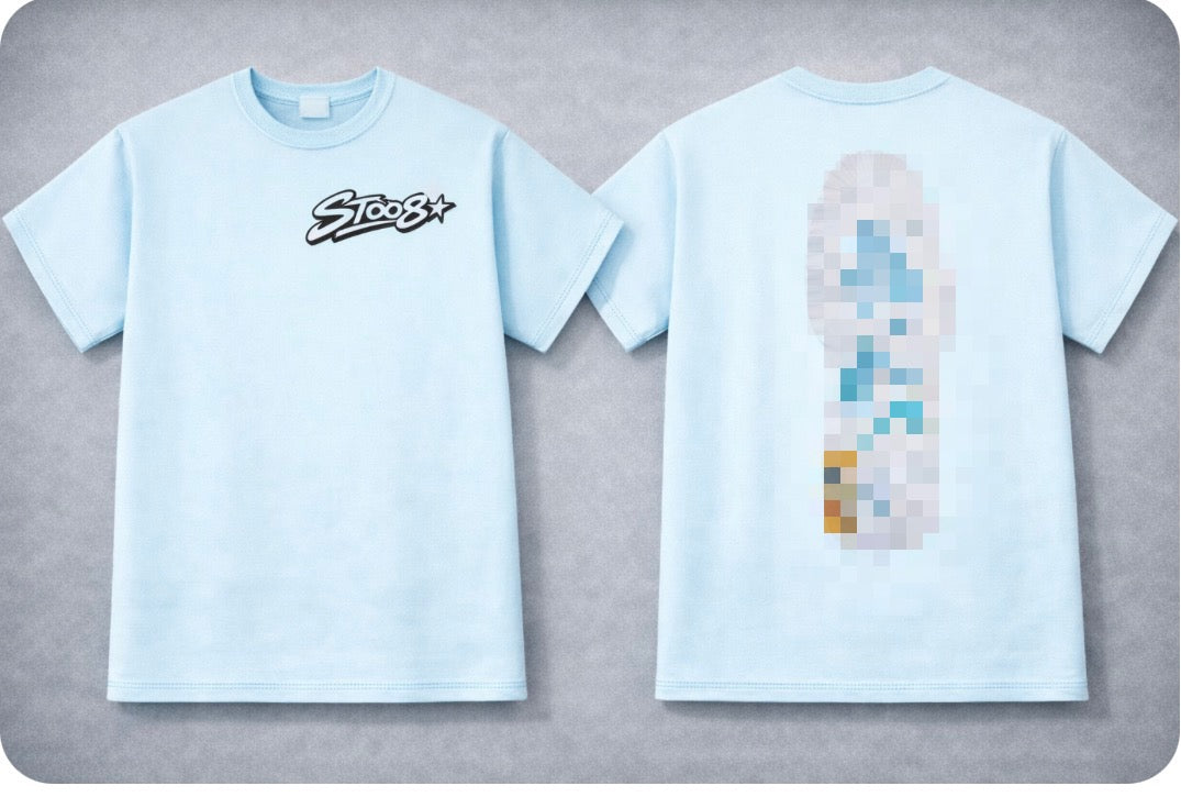 TEE shirt bleu chaussure pixels